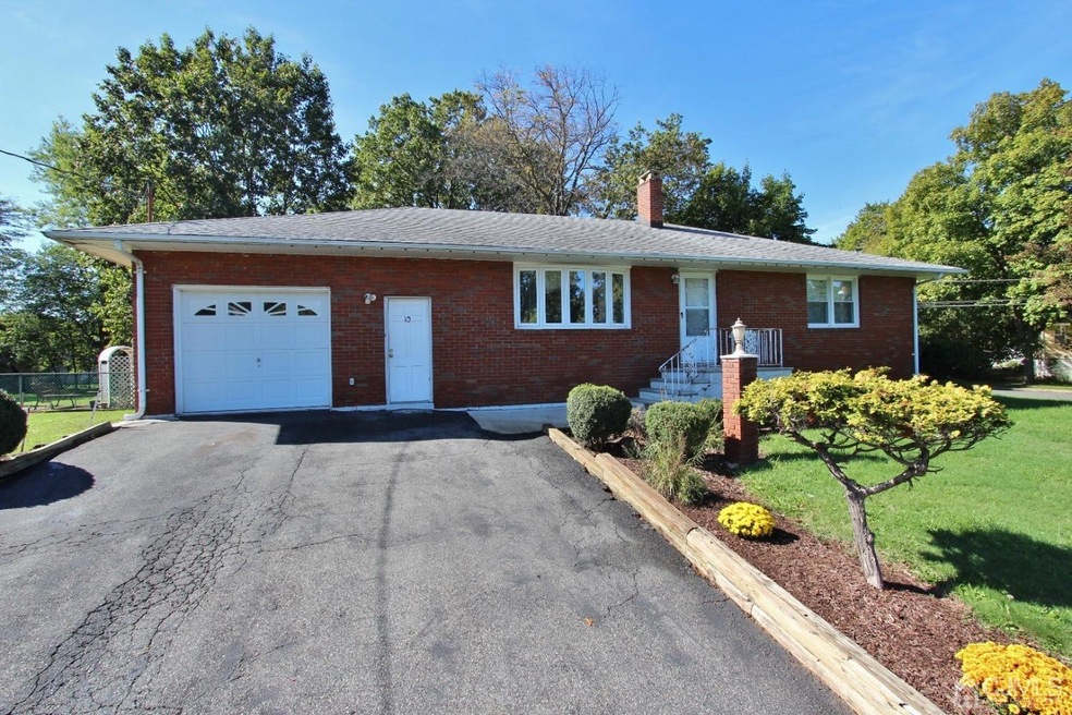 10 Jackson Ave, South Plainfield, NJ 07080 - photo 1