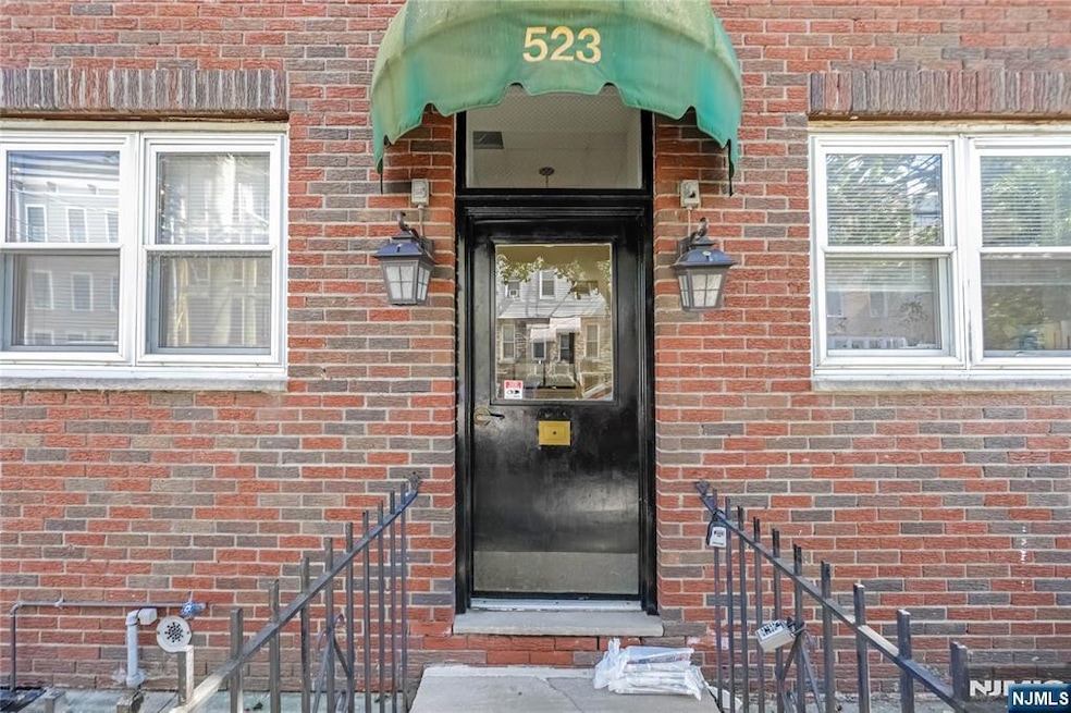 523 Adams St unit 5, Hoboken, NJ 07030 - photo 1