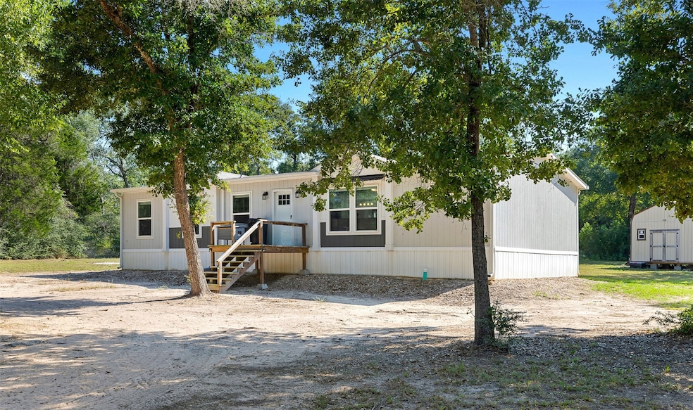 1047 Jimbob Ln, New Ulm, TX 78950 - photo 1