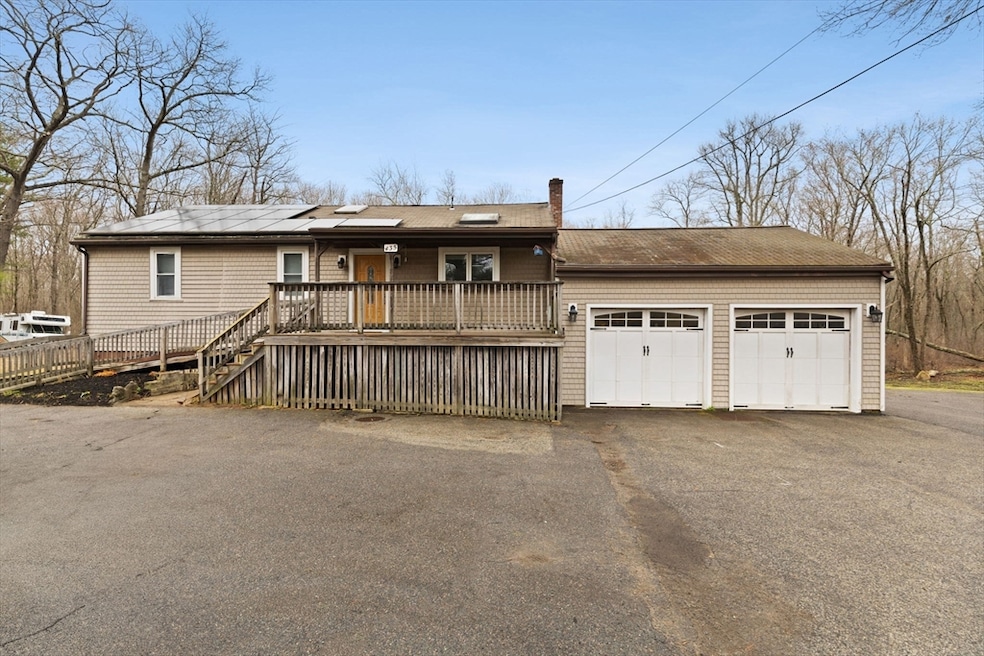 435 Hingham St, Rockland, MA 02370 - photo 1