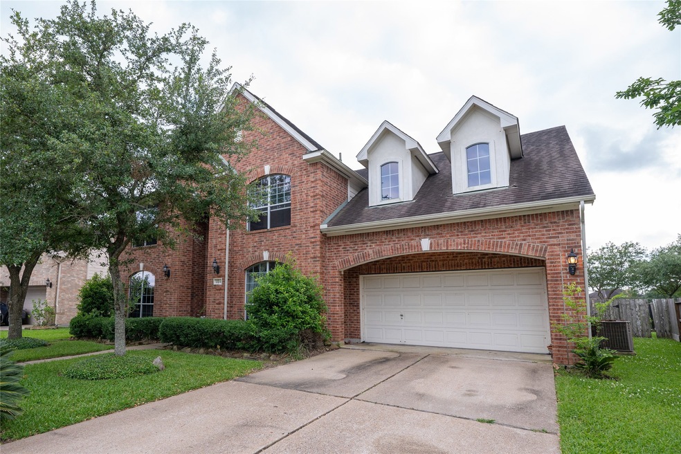 4704 Chaperel Dr, Pearland, TX 77584 - photo 1