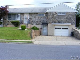 654 E Tilghman St, Allentown, PA 18109 - photo 1
