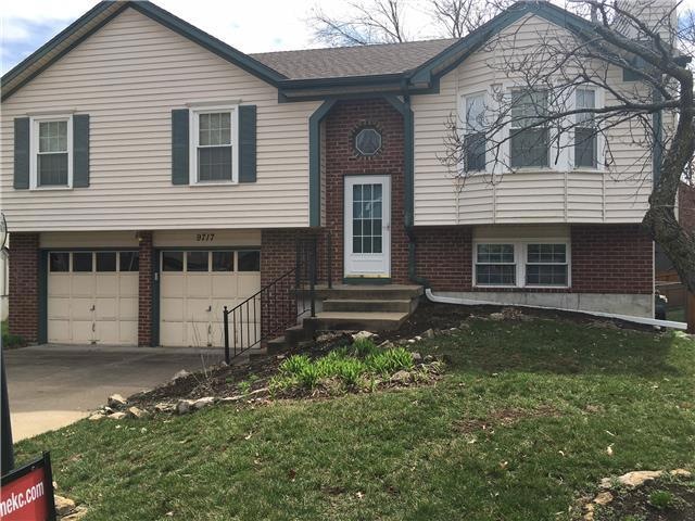 9717 W 51st Terrace, Shawnee, KS 66203 - photo 1