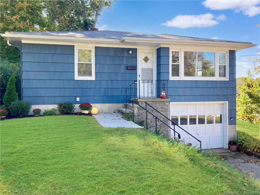 Welcome To 27 W Palmer Street!