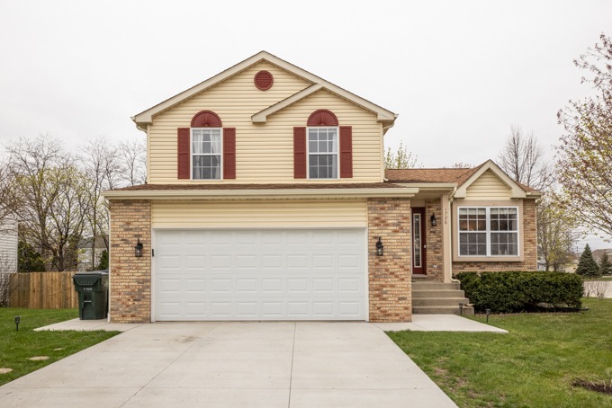 1728 N Baldwin Ave, Waukegan, IL 60085 - photo 1