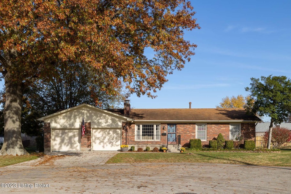 001 - 6101 Clovelly Ct - Front 1