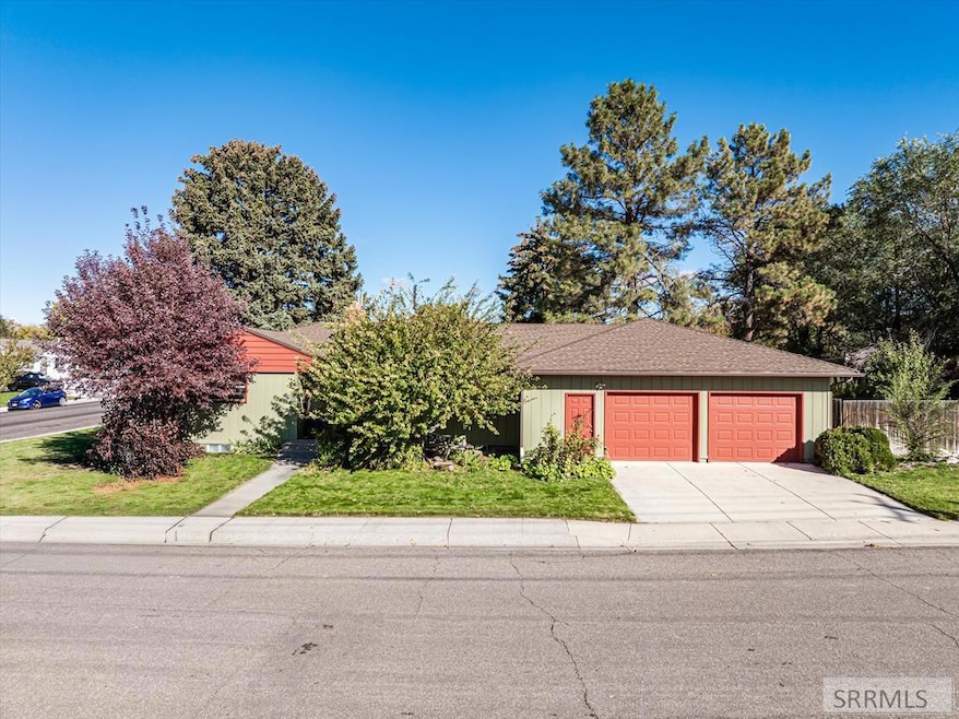 1110 E Elm St, Pocatello, ID 83201 - photo 1