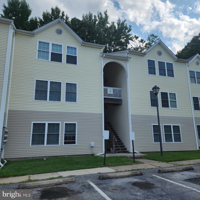 212 Highland Blvd, New Castle, DE 19720 - photo 1