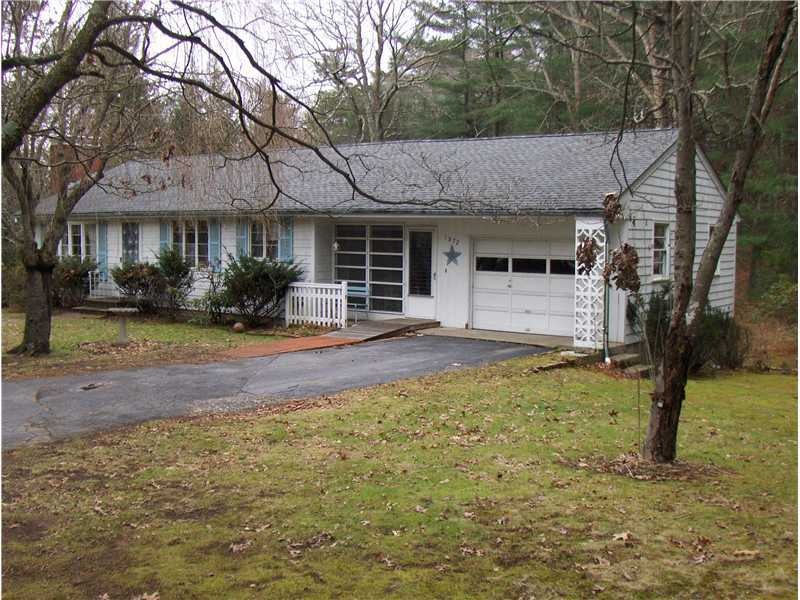 1872 New London Turnpike, West Warwick, RI 02893 - photo 1