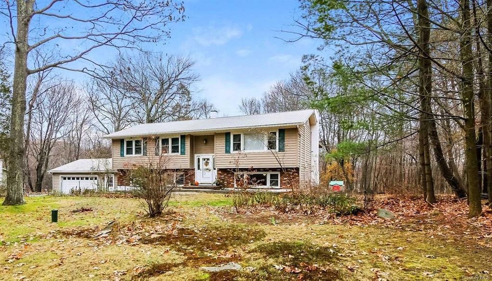 64 Jack & Jill Rd, Poughquag, NY 12570 - photo 1