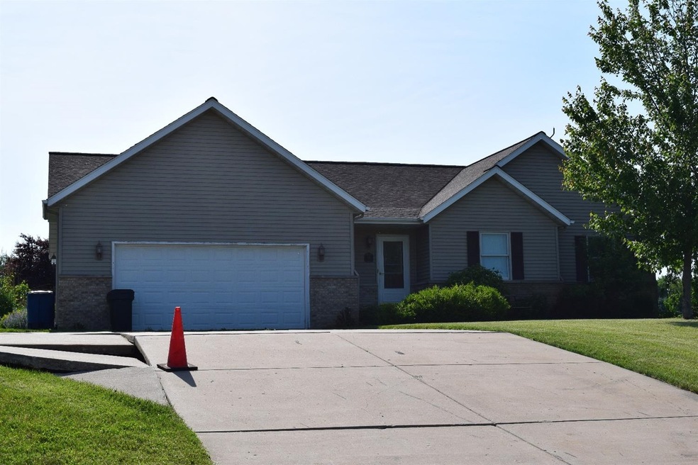 398 Sara Ln, La Porte, IN 46350 - photo 1