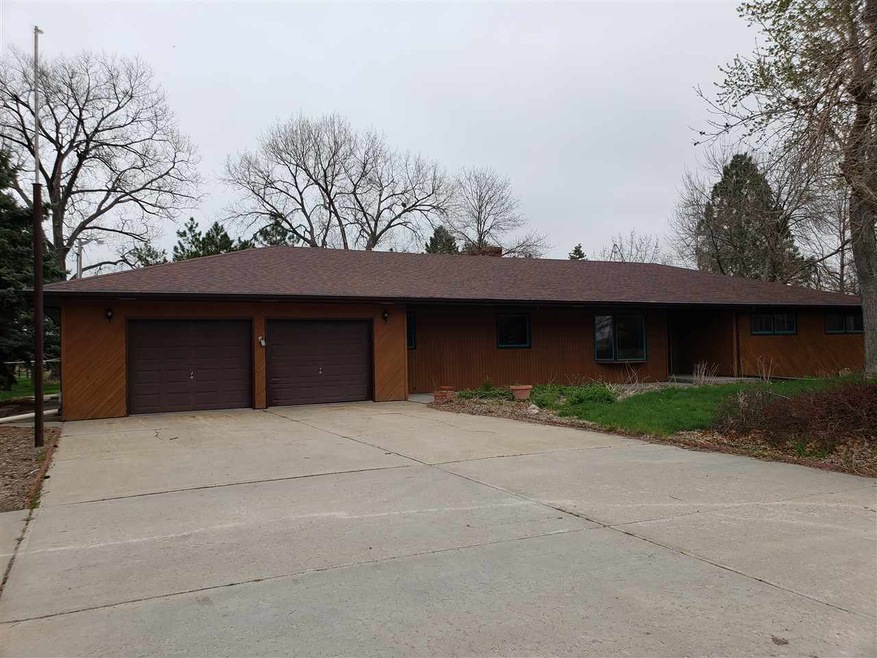 3641 N Highway 83, North Platte, NE 69101 - photo 1