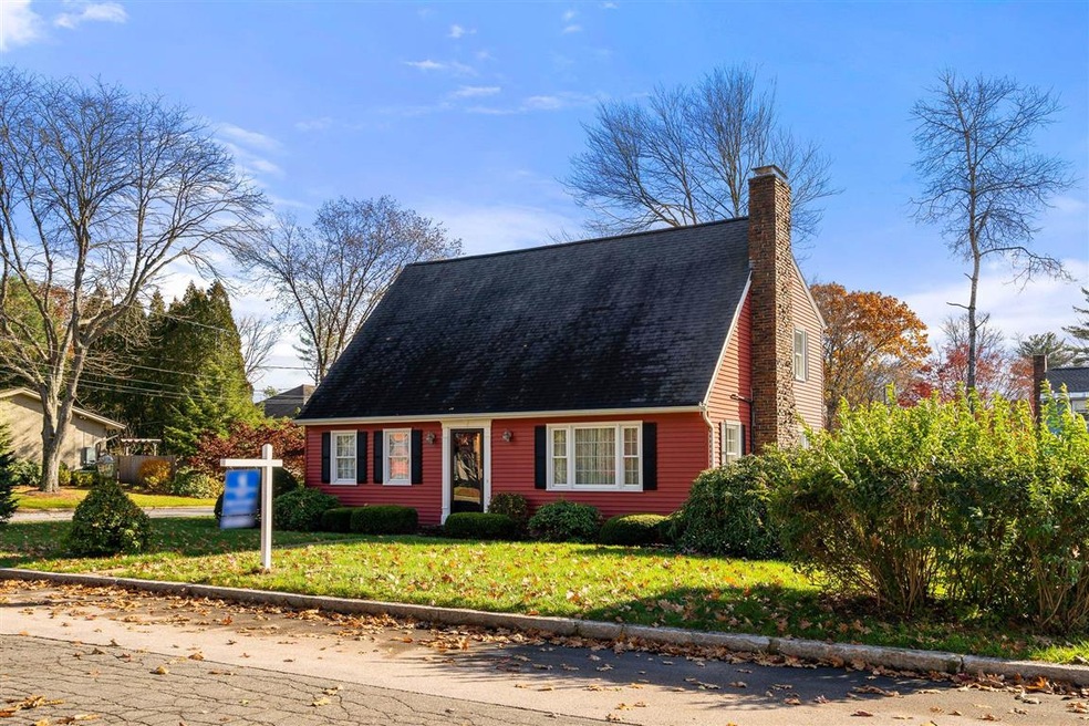 221 Kearney St, Manchester, NH 03104 - photo 1