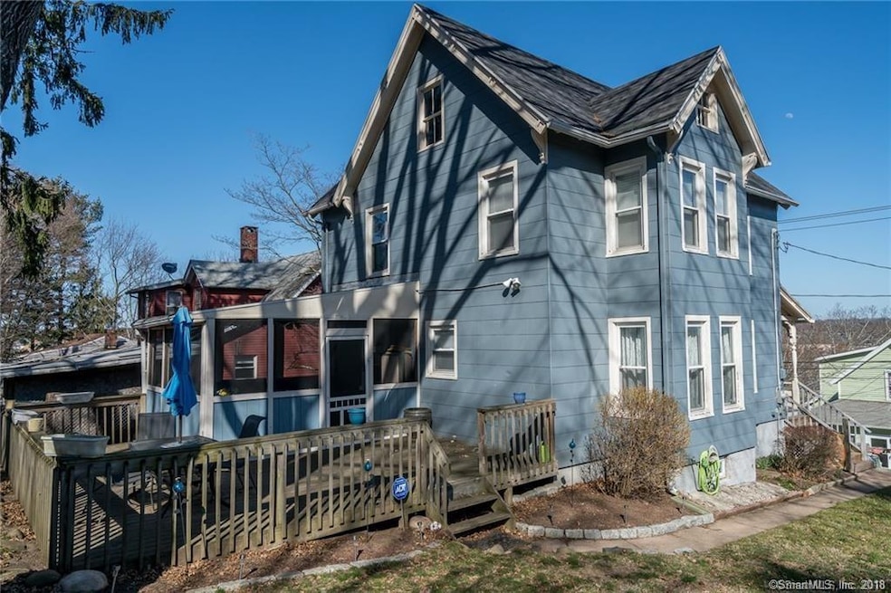 122 Hillside Ave, New Haven, CT 06512 - photo 1