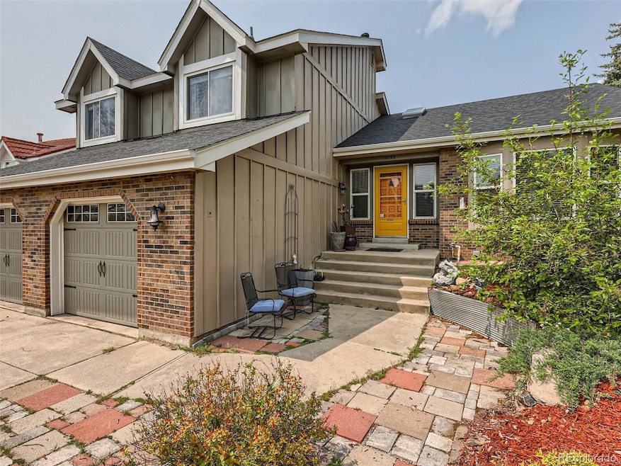 15099 E Layton Place, Aurora, CO 80015 - photo 1