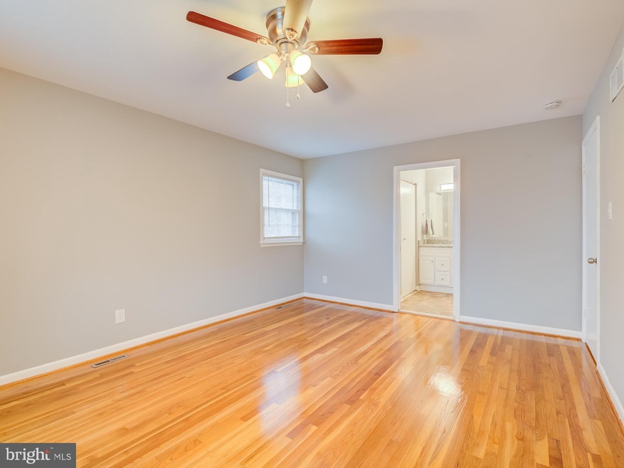 1010 Broadmore Cir, Silver Spring, MD 20904 - photo 1