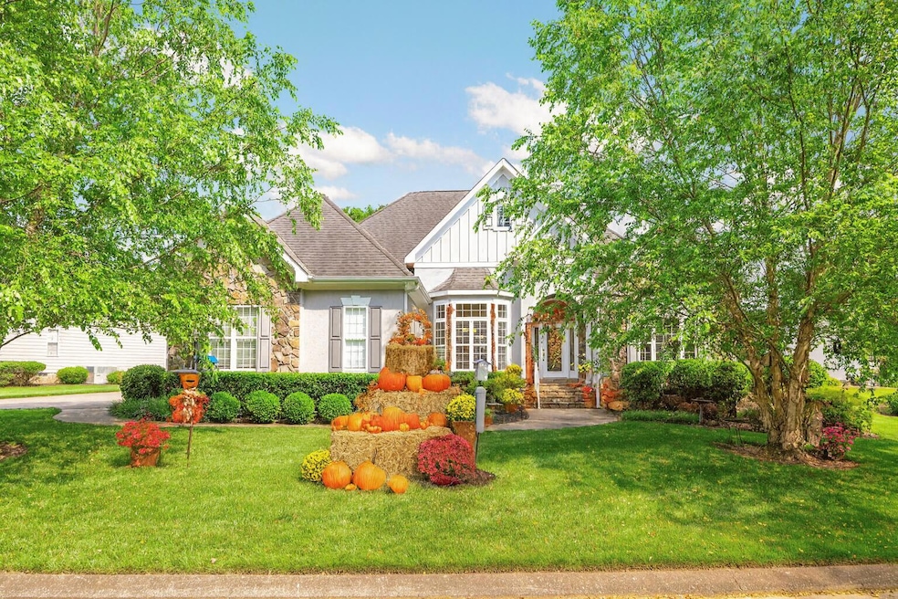 Pending $579,500 • Co-Listing Agent