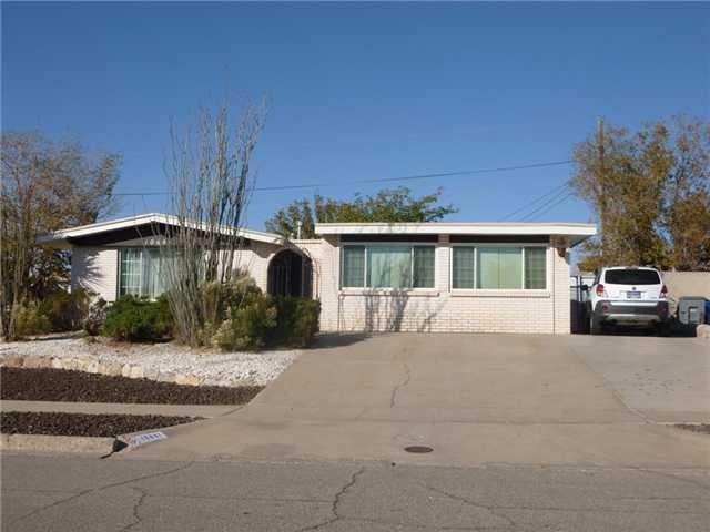 10481 Seawood Dr, El Paso, TX 79925 - photo 1
