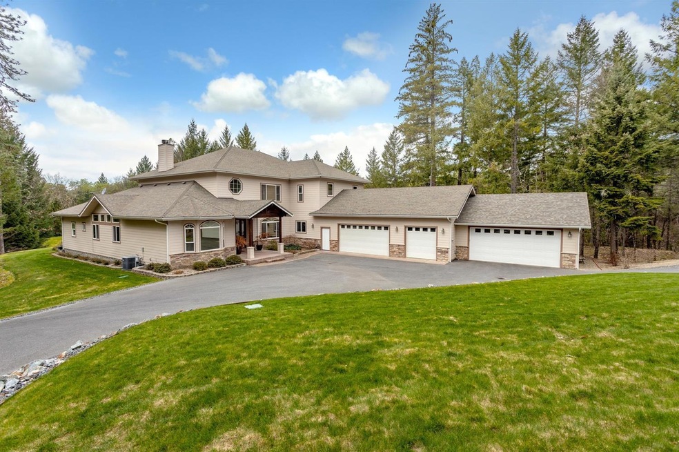 870 S Vannoy Creek Rd, Grants Pass, OR 97526 - photo 1