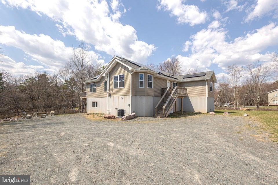 168 Laurel Ln, Blakeslee, PA 18610 - photo 1