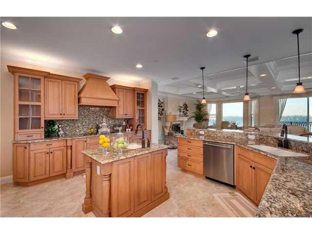 1517 NE Outrigger Landings Dr unit 203, Jensen Beach, FL 34957 - photo 1
