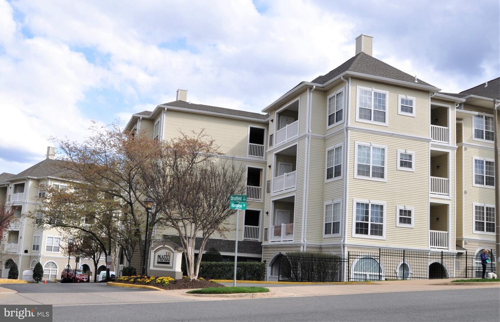 4550 Strutfield Ln unit 2217, Alexandria, VA 22311 - photo 1