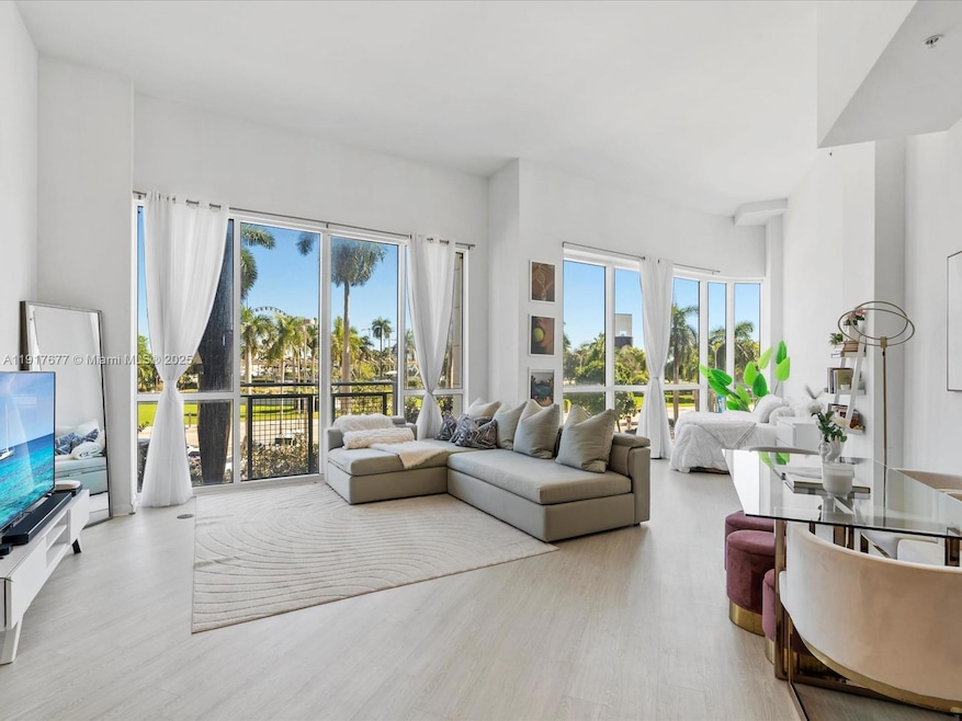 Vizcayne unit 229, Miami, FL 33132 - photo 1