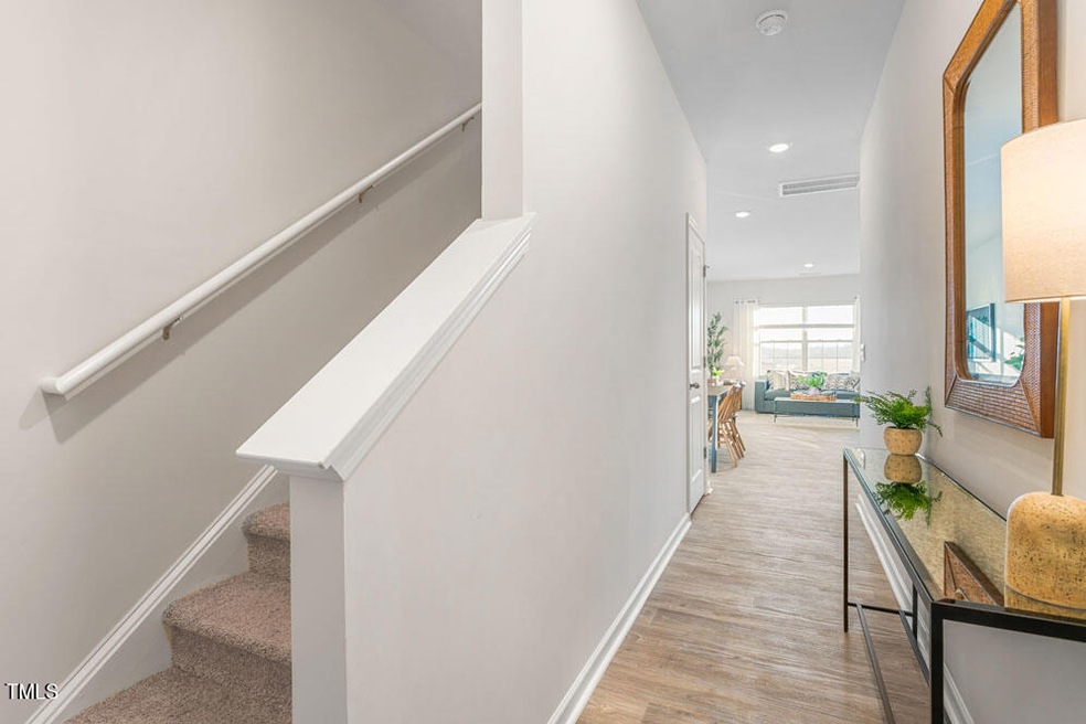 DR Horton-1359 Isley Drive-5