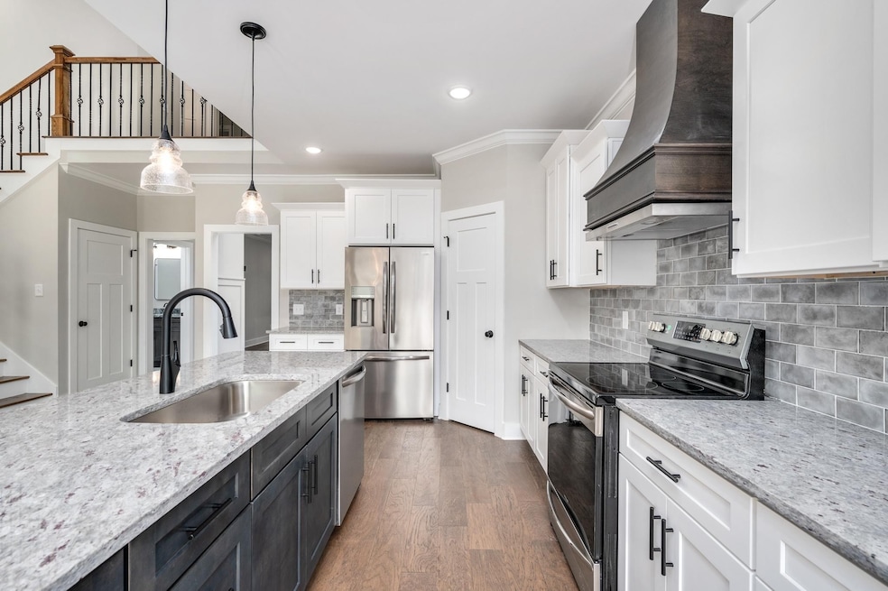 Sold $559,900 • Co-Listing Agent