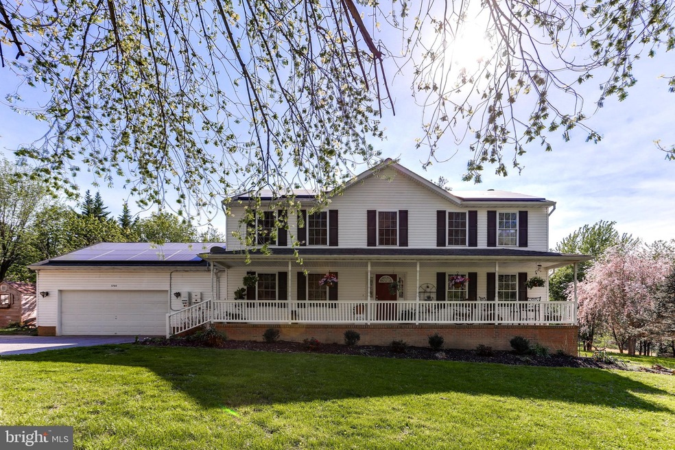 5704 Oakview Dr, Sykesville, MD 21784 - photo 1