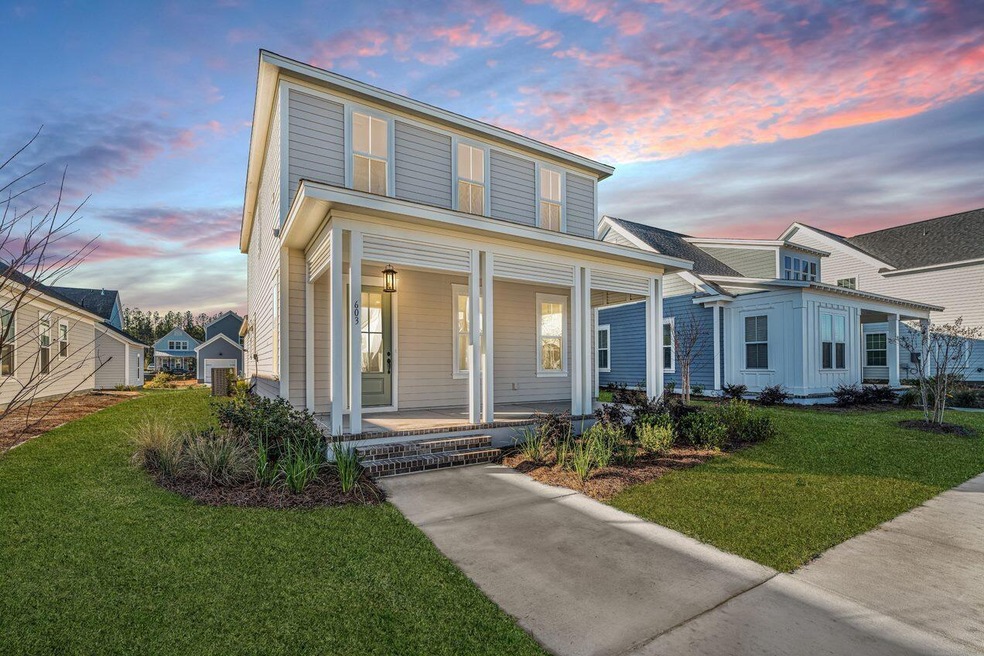 603 Blueway Ave, Summerville, SC 29486 - photo 1