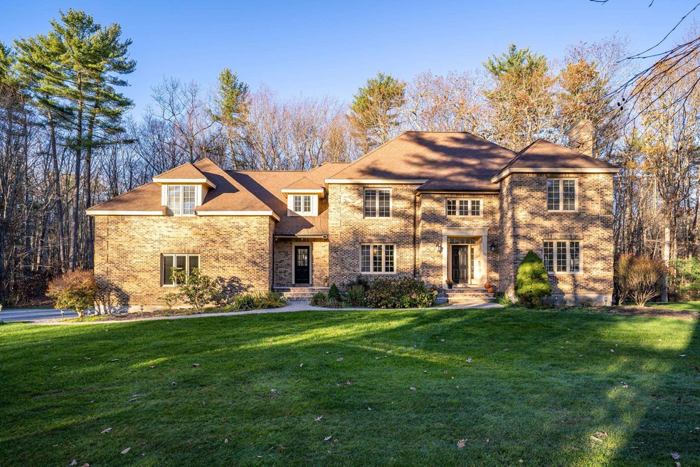 15 Rockrimmon Rd, North Hampton, NH 03862 - photo 1