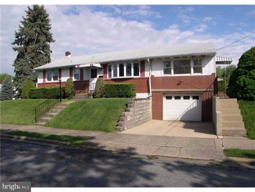 1649 W Livingston St, Allentown, PA 18102 - photo 1