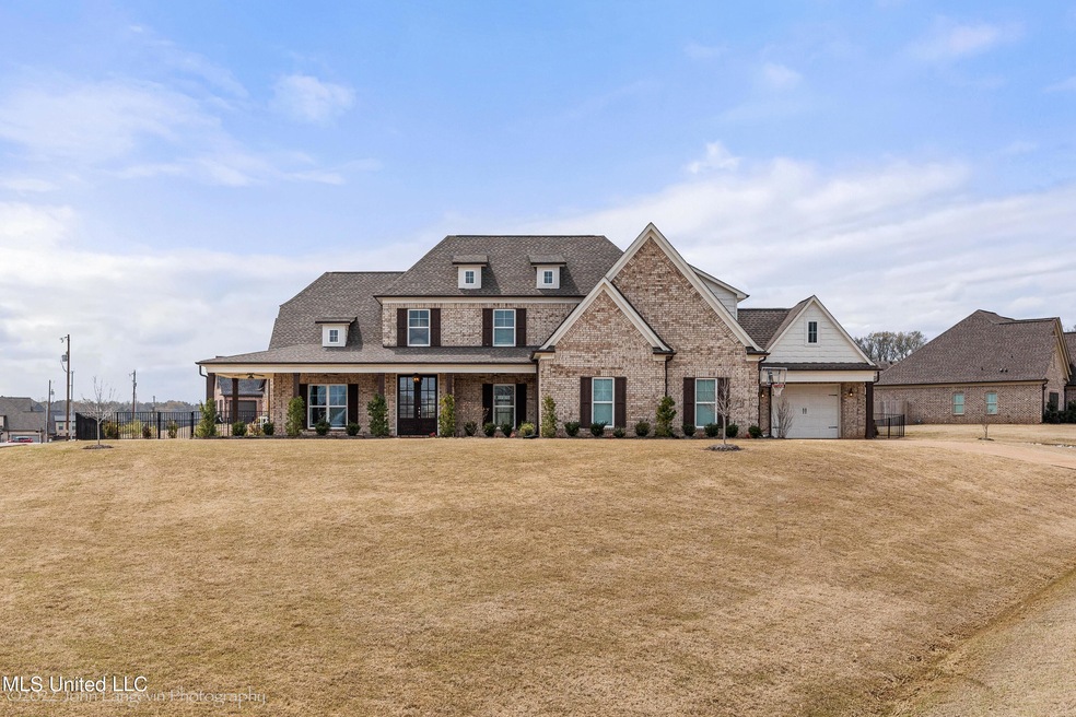 3665 Flat Rock Dr-Exterior-2