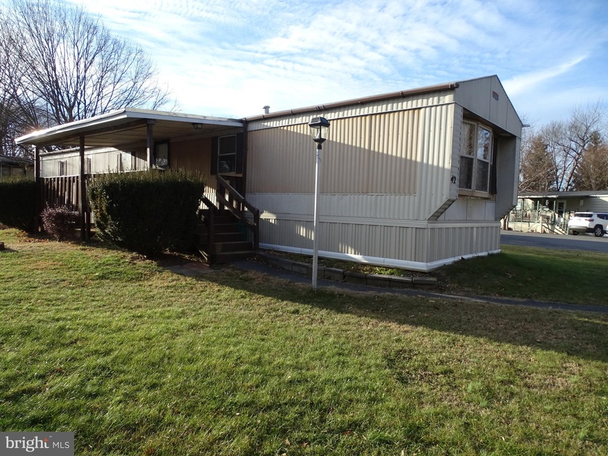 12222 Polktown Rd unit 42, Waynesboro, PA 17268 - photo 1