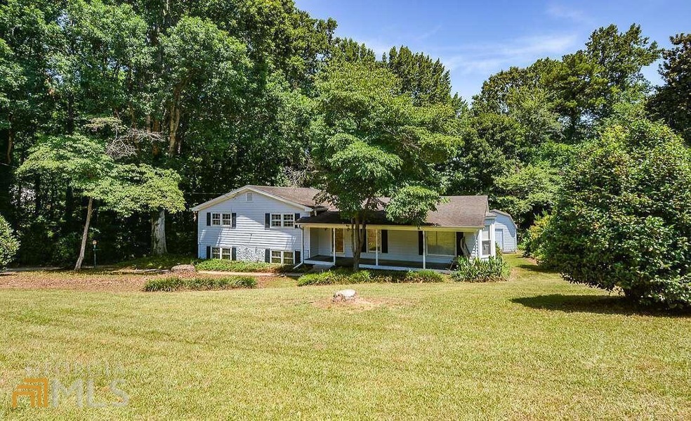 2772 Dunwood Ln, Acworth, GA 30102 - photo 1