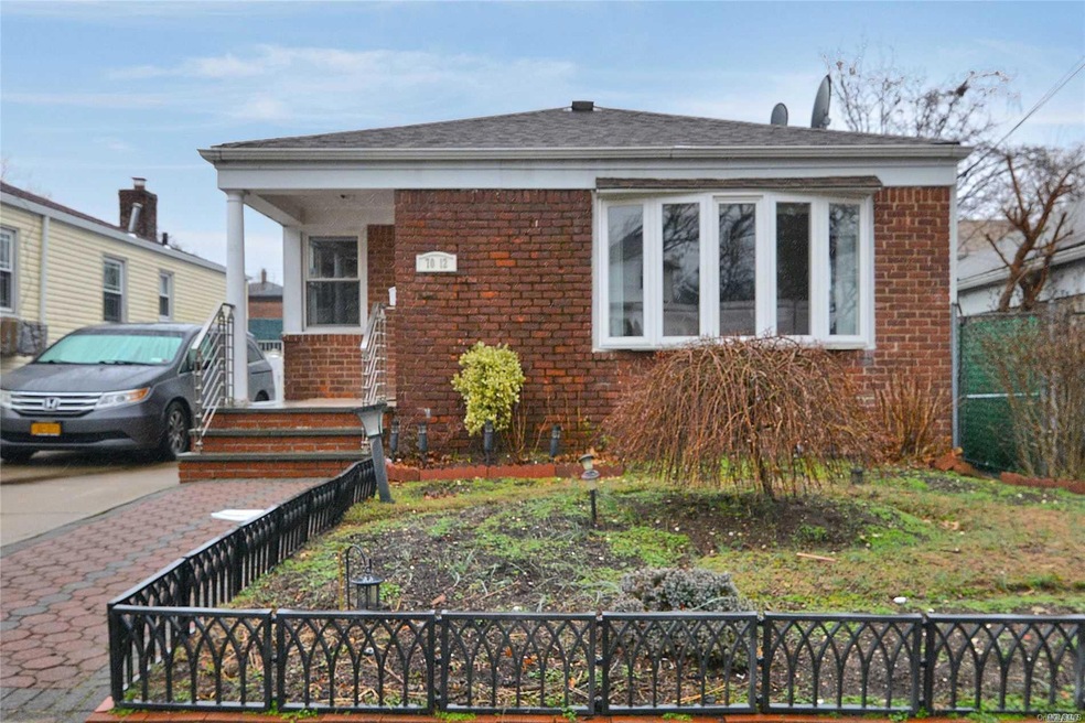 70-12 168 St, Fresh Meadows, NY 11365 - photo 1