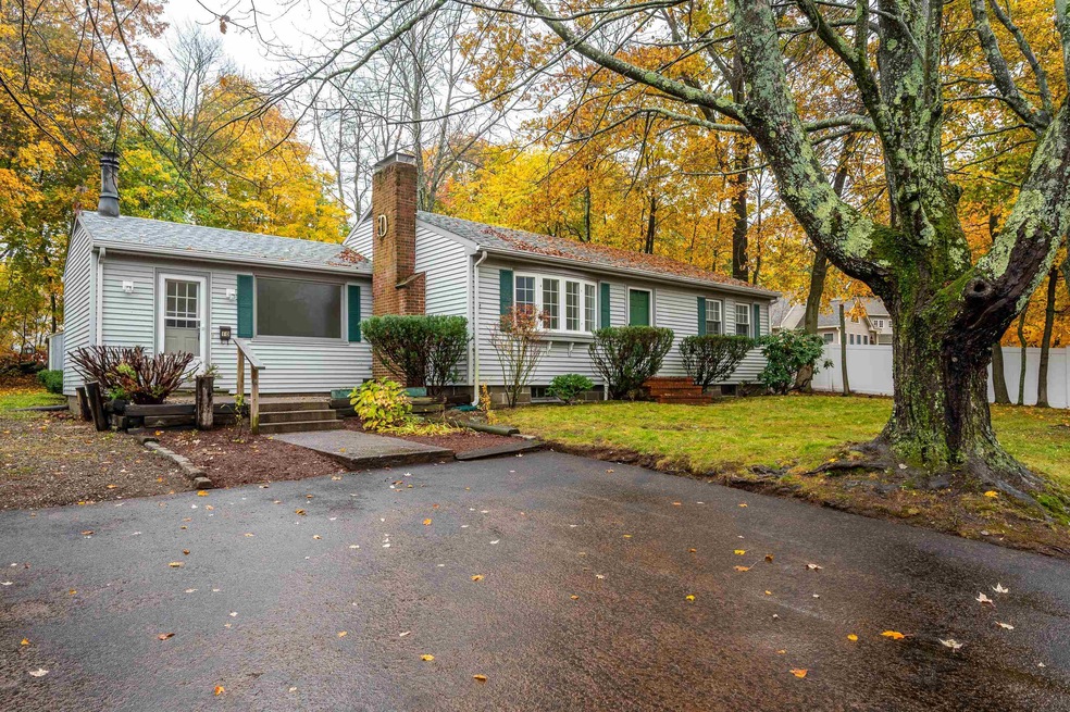 10 Howe St, Rochester, NH 03867 - photo 1