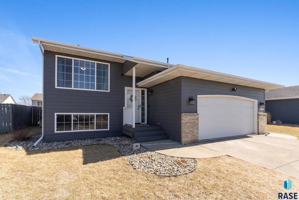 Sold $315,000 • Co-Listing Agent