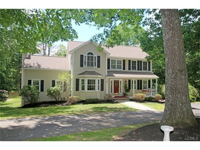Sits pretty on great lot.