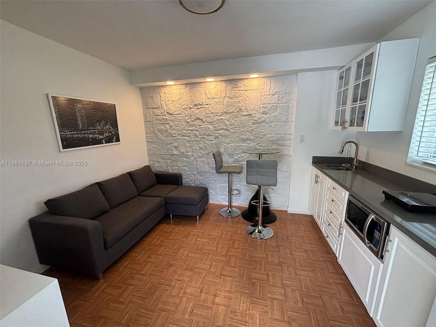 For Rent $1,600/month