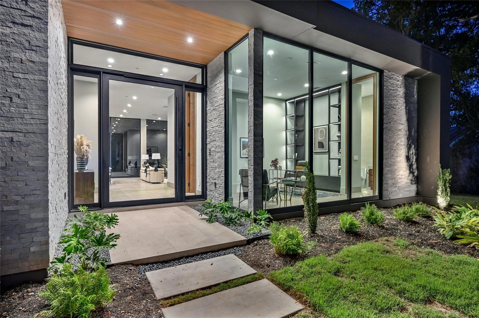 Sold • Co-Listing Agent