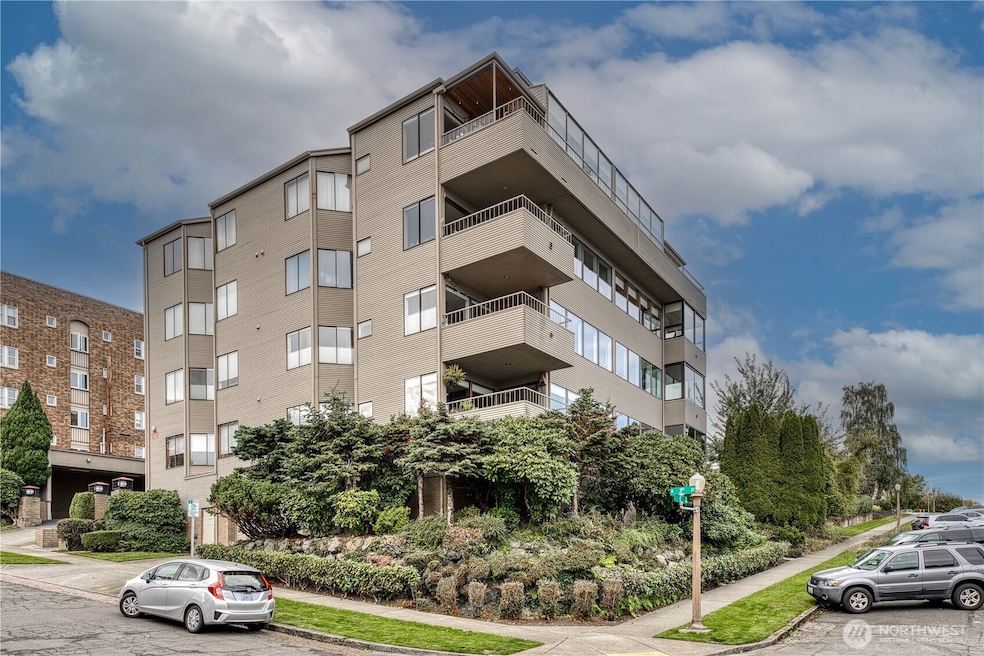 507 N 3rd St unit 101, Tacoma, WA 98403 - photo 1