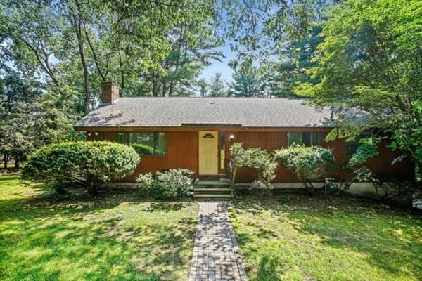 33 Hobbs Brook Rd, Weston, MA 02493 - photo 1