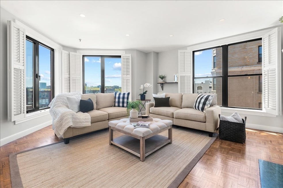 Windsor Place unit 711, Boston, MA 02215 - photo 1