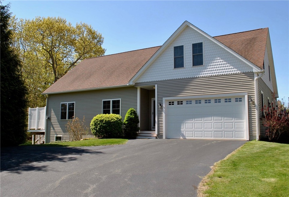 79 Southwinds Dr, Wakefield, RI 02879 - photo 1