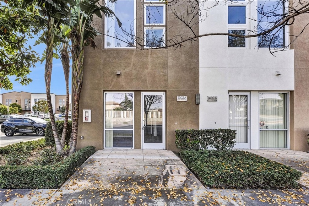 Pending $795,000 • Co-Listing Agent
