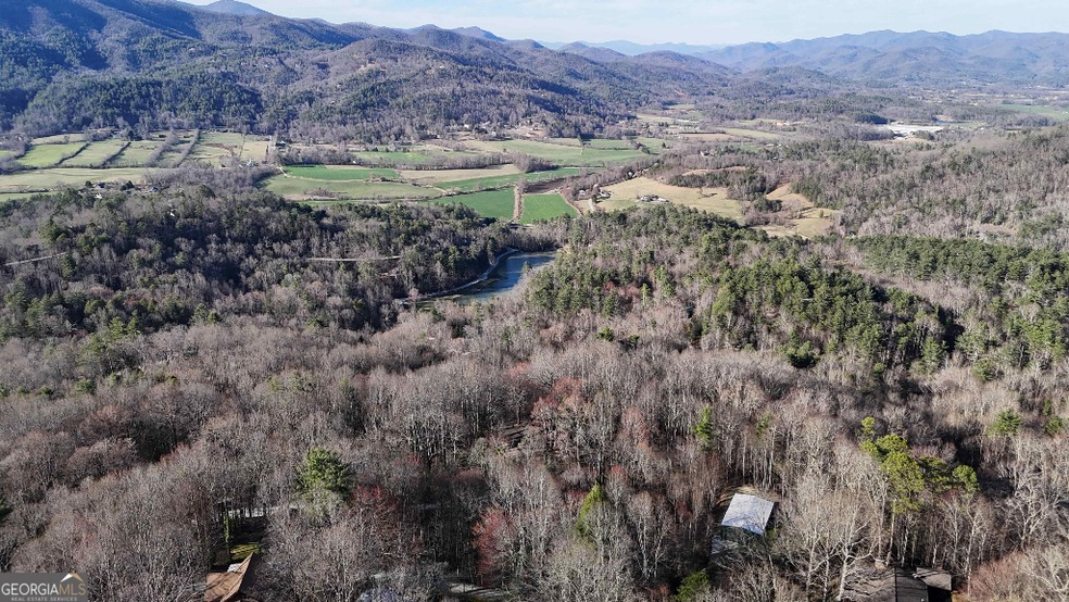 586 Whisper Wind Dr, Rabun Gap, GA 30568 - photo 1