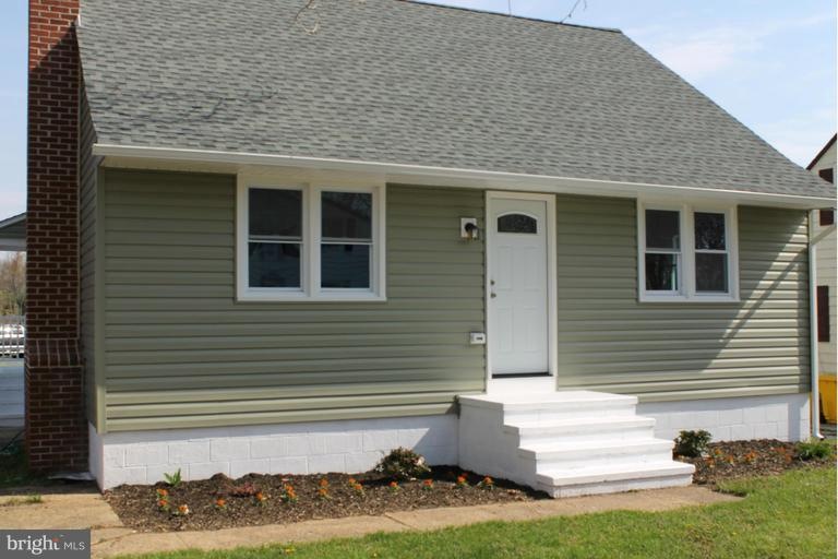 208 Sycamore Rd, Curtis Bay, MD 21226 - photo 1