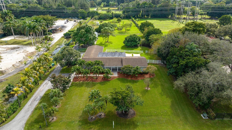 18100 SW 66th St, Southwest Ranches, FL 33331 - photo 1